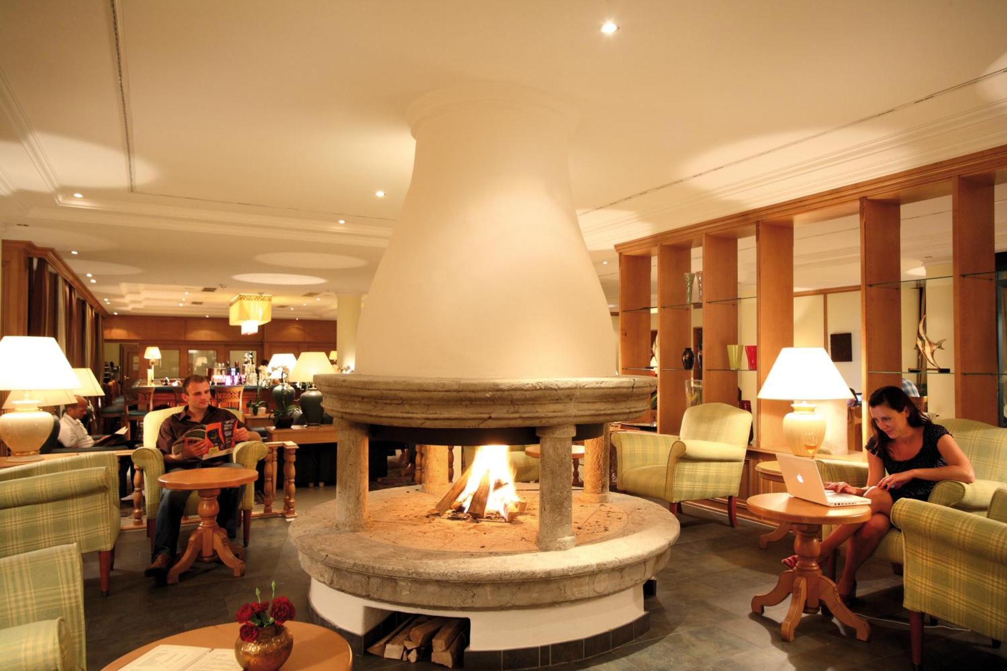 Parkhotel Bad Schallerbach Ngoại thất bức ảnh