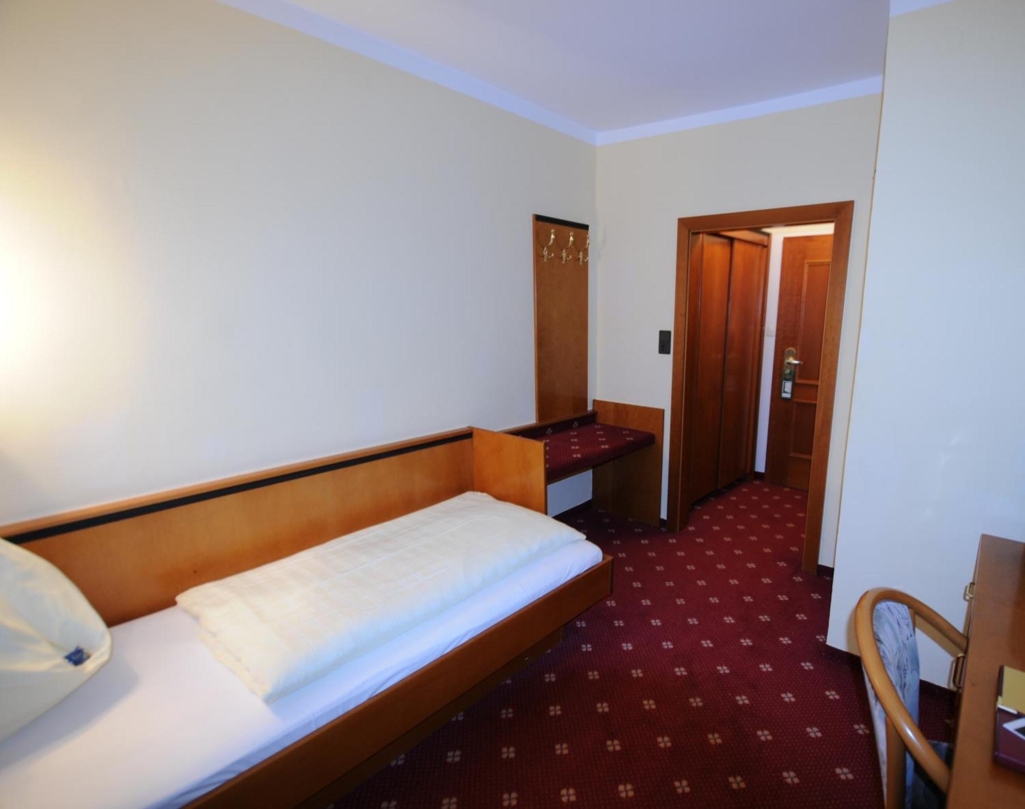 Parkhotel Bad Schallerbach Ngoại thất bức ảnh