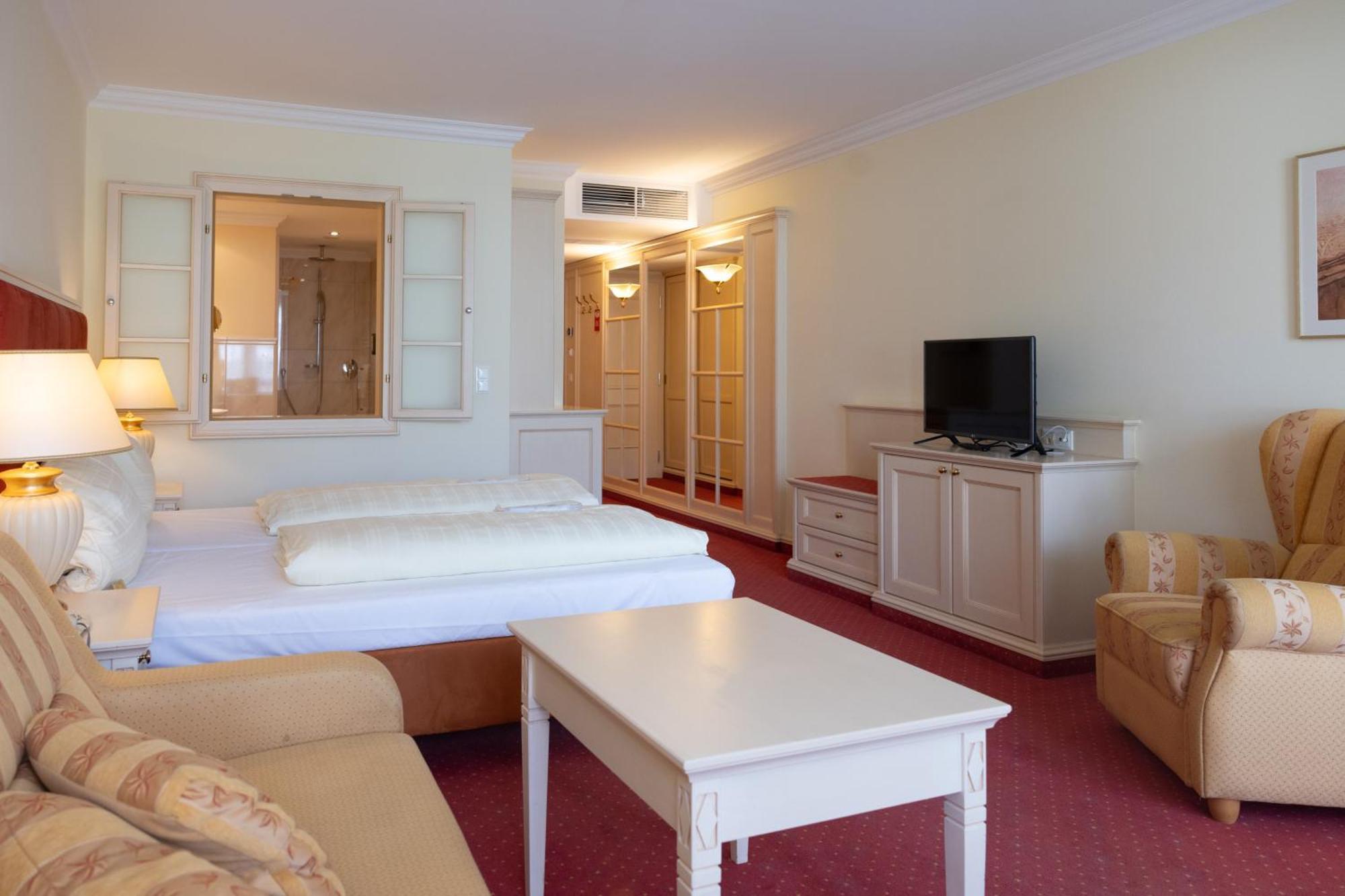 Parkhotel Bad Schallerbach Ngoại thất bức ảnh