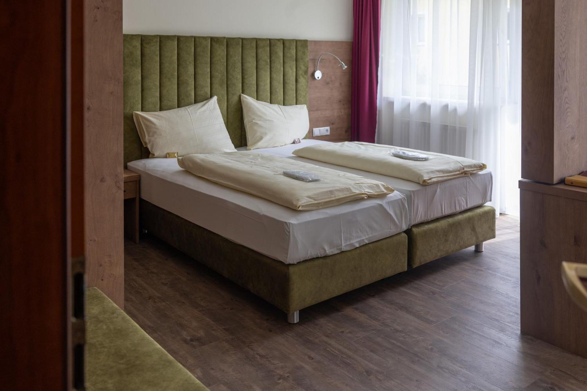 Parkhotel Bad Schallerbach Ngoại thất bức ảnh