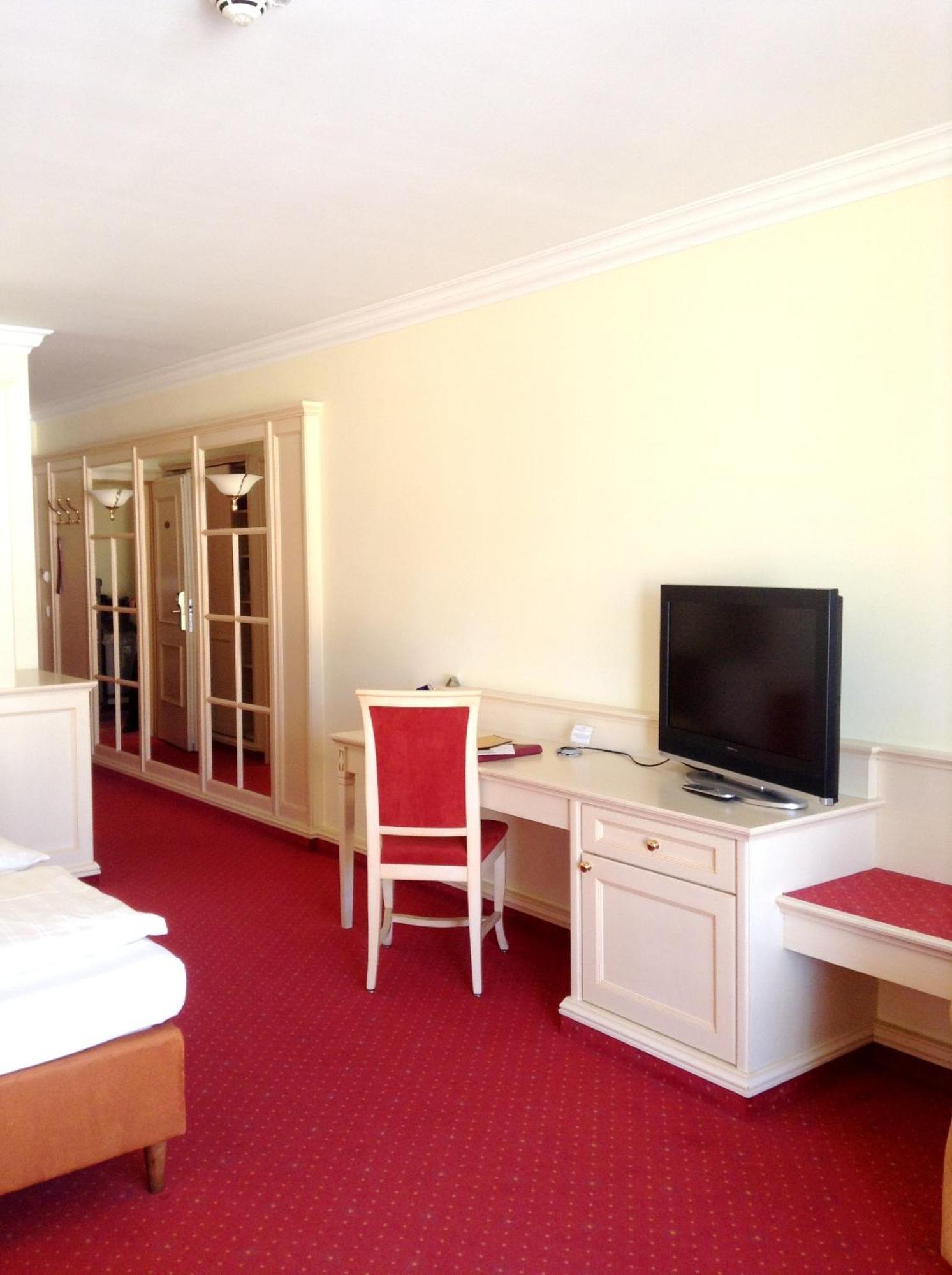 Parkhotel Bad Schallerbach Ngoại thất bức ảnh