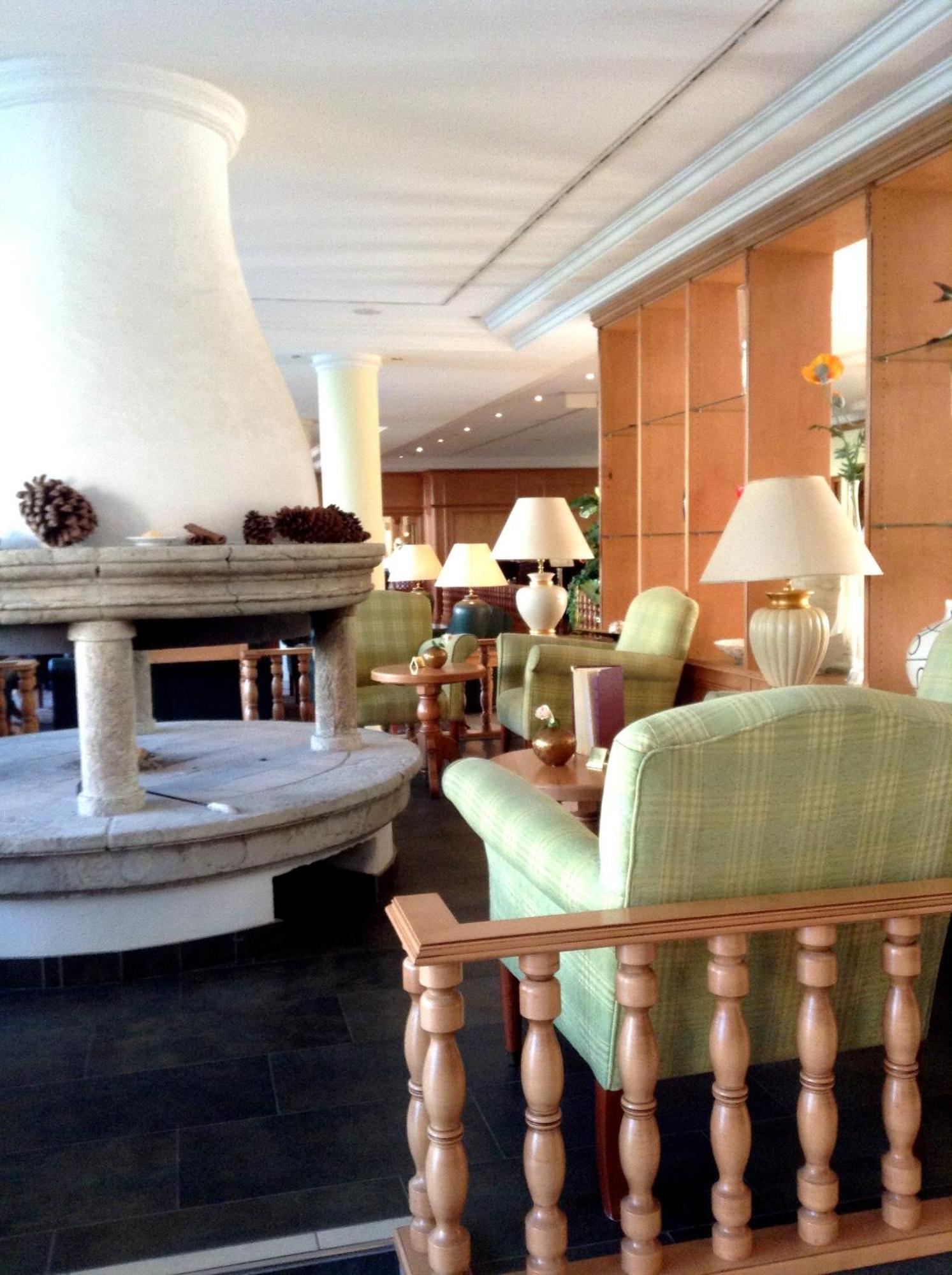 Parkhotel Bad Schallerbach Ngoại thất bức ảnh