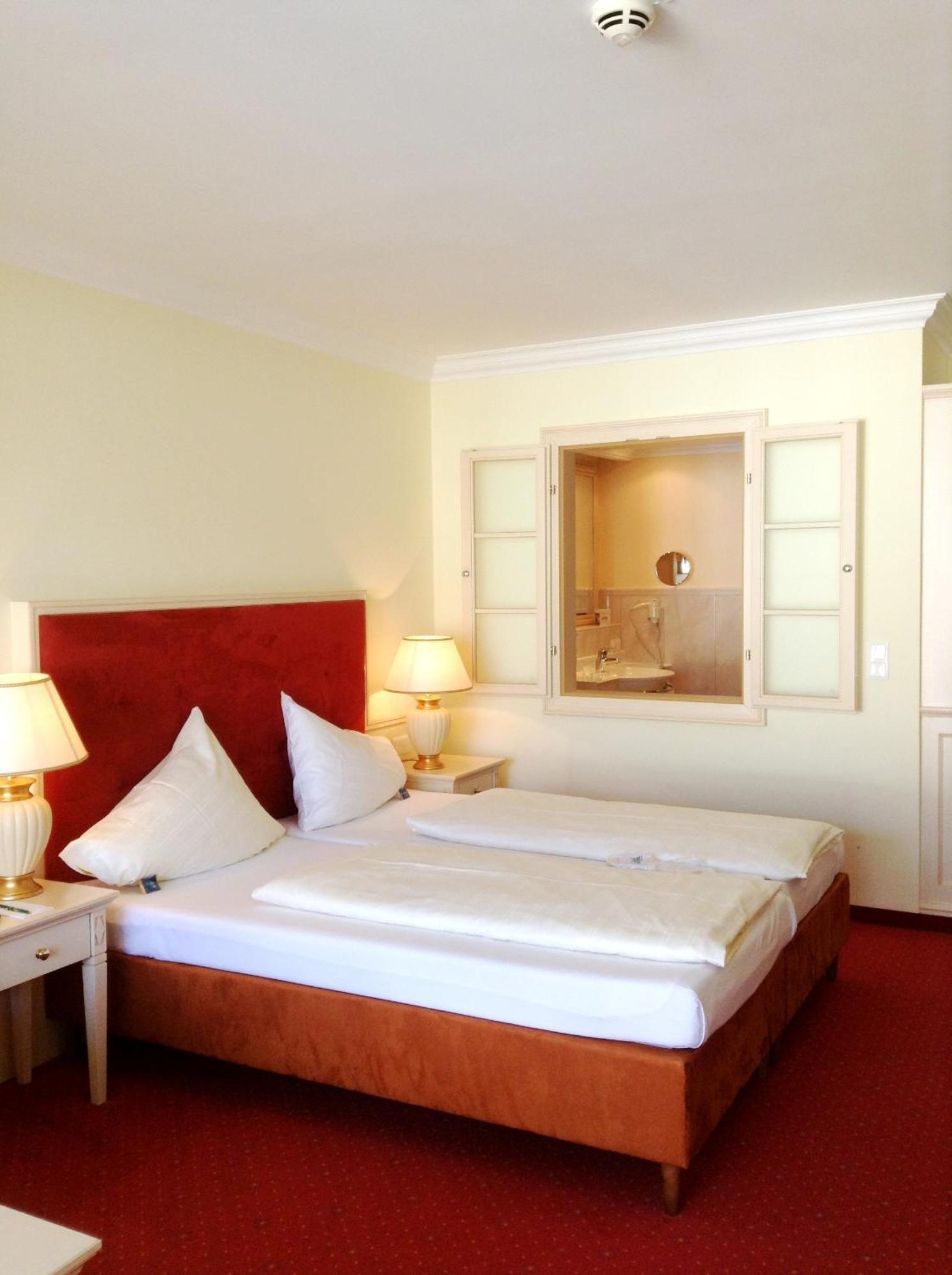 Parkhotel Bad Schallerbach Ngoại thất bức ảnh