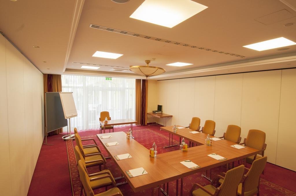 Parkhotel Bad Schallerbach Ngoại thất bức ảnh