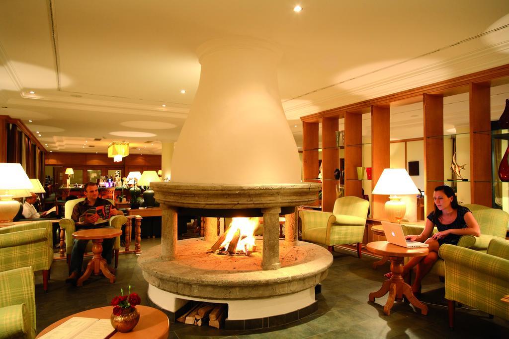 Parkhotel Bad Schallerbach Ngoại thất bức ảnh